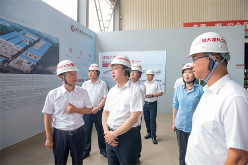 市委書記劉運來集團(tuán)調(diào)研 集團(tuán)董事長徐鵬強、總裁朱九洲陪同